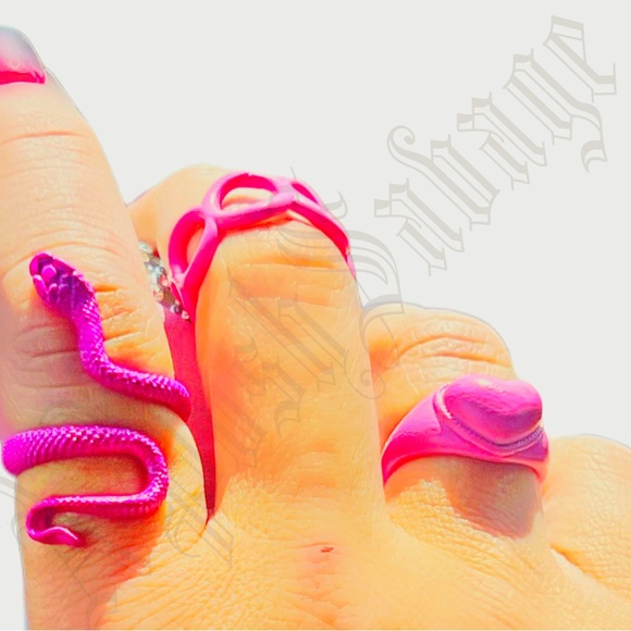 Snake & Heart Three Ring Set - Picture 2 of 4